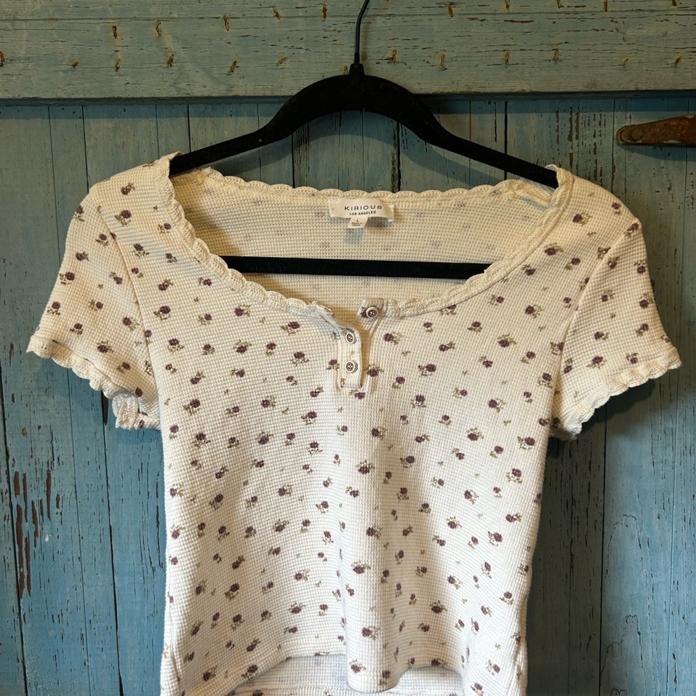 Cream Floral Women's Top
